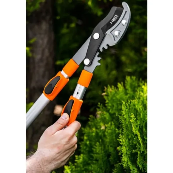 Ambolt 670 mm beskæresaks, rækkevidde op til 42 mm, gear - T N15-254