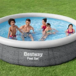 Bestway Round Oppustelig Fast Set Swimming Pool - Rattan Print - 366 x 76 cm - Inklusive Tilbehør CB19