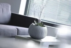 Betonskål DKB240 kugleformet urtepotte med indsats | Beton