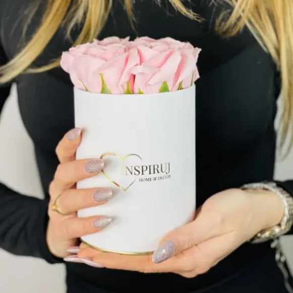 Blomsterkasse Inspiruj - Lyserød kasse med sæberoser - nr. 17 Mix fuchsia grøn gul