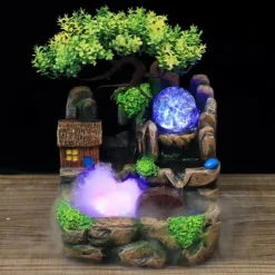 Bordfontæne - Indendørs fontæne - LED-lys - Kunstige træer - Stenlandskab - Cirkulerende vand - 27 x 20 x 16 cm - Harpiks