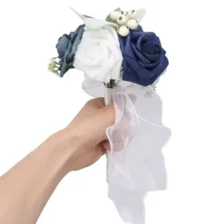 Brudebuket i levende farver med blomster Romantisk Håndlavet Elegant Med Blomster Til Fester Kontorer Butikker Haver Brudepigestil 25x14cm/9,84x5,51i | CDON