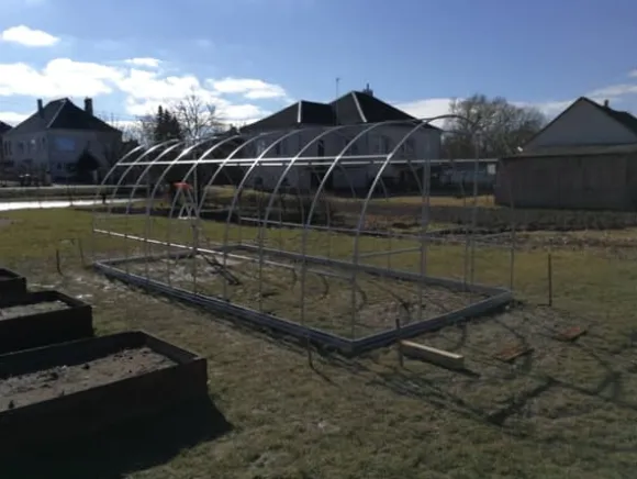 Drivhus KLASIKA RØR 3x12m (36m2) med fundamenter og 4mm polycarbonatbelægning