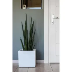EDA PLASTIQUE Graphit Up fyrkantig blomma låda - 21 L - 29,5 x 29,5 x 29,5 cm - Vit cerusie