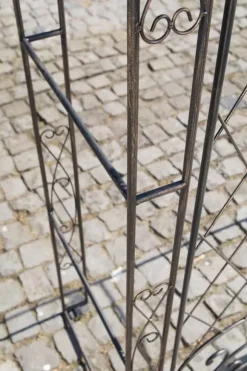 Eksklusiv Iron Rose Arch - Climbing Aid - Holdable & Elegant Design - Garden Accessory