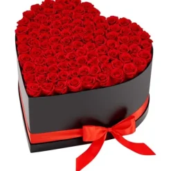Evighedsroser - Hjerteformet Roseboks - 100 Stk Konserverede Roser - Langtidsholdbar Gaveidé - Til Fødselsdag/Valentinsdag/Jubilæum - Rød