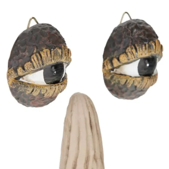 Havefigur, Hviskende Træansigt, Polyresin, Beige