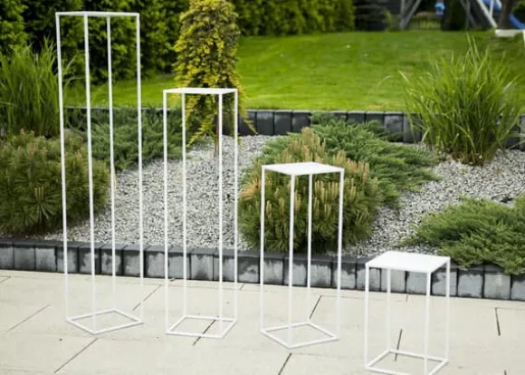 Hvid moderne stående blomsterstand 100 cm