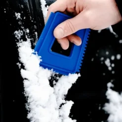 K2 Isskraber fjerner sne, frost og is