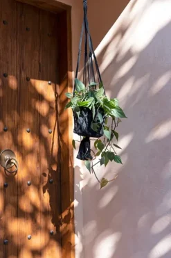 Macrame Planteholder - Sort - L