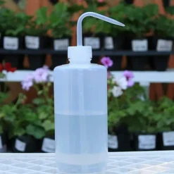 500ml Sukkulenter Plante Vandkande Plast Næb Klemflaske med Skala