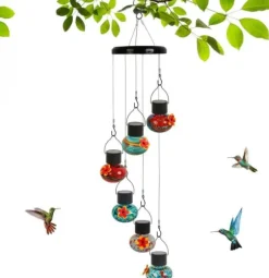 OBOSOE Solar Hummingbird Feeder med vindklokke – 6 lækagesikre glasdøre, matteret design og flerfarvet natlys