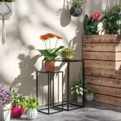 Outsunny Sæt med 2 Plantestativer i Sort Stål - Stilfulde Blomsterstativer til Indendørs og Udendørs Brug