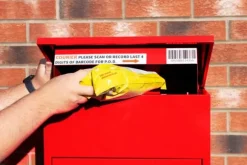 Pakkeboks Postkasse Rød | MonsterShop