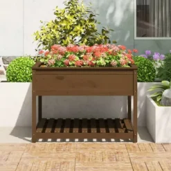 Plantekasse med hylde i massivt fyrretræ - Ergonomisk | Størrelse: 111,5x111,5x81 cm | Farve: Brun