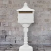 Postkasse med piedestal i vintagestil - Rustbestandig aluminium | Farve: Hvid