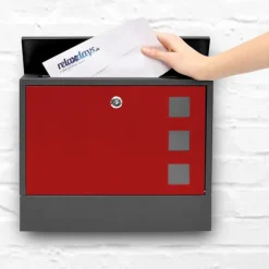 Postkasse tofarvet