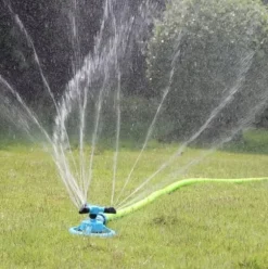 ROTARY AUTOMATIC 360 GARDEN TRE-ARMET SPRINKLER