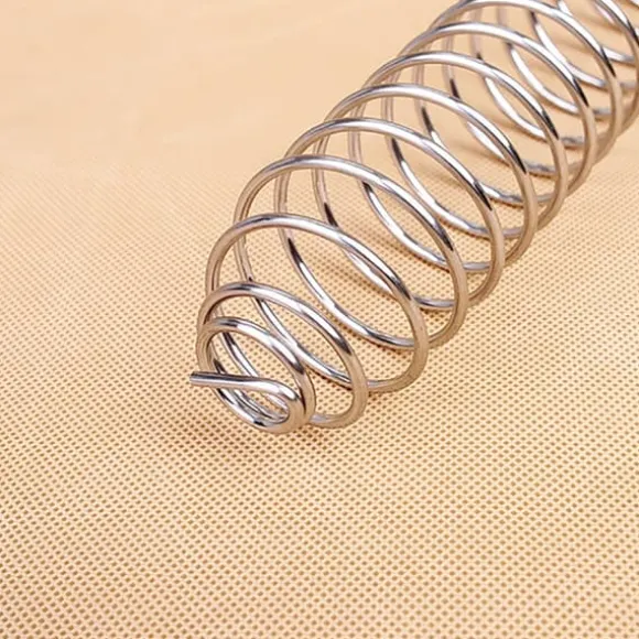 Rustfrit Stål Spiral Fuglefoderhus Godbids Frugtholder til Papegøje Fuglefoderhus