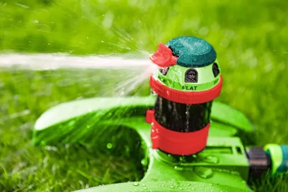 Sektorsprinkler, 6-funktion med drev, justerbart område