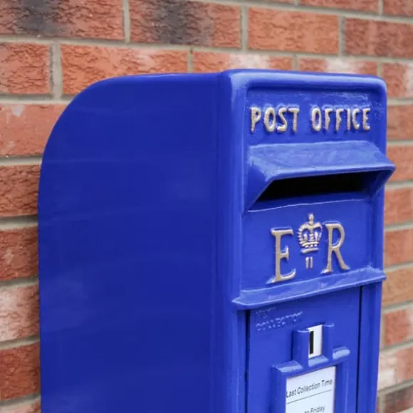 Skotsk Postkasse - Blå | Royal Mailbox med Lås Bryllupspynt Dekorationer til Barnedåb Dekorationer til Haven Dekorationer til Haven Begivenheder Briti | CDON