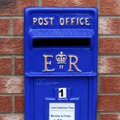 Skotsk Postkasse - Blå | Royal Mailbox med Lås Bryllupspynt Dekorationer til Barnedåb Dekorationer til Haven Dekorationer til Haven Begivenheder Briti | CDON