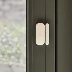 Smart alarmsæt + udendørs sirene - Tilsluttet - YALE - 4 tilbehør