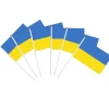 100st Ukraina Handhållna Flaggor 21*30cm Ukrainska nationella Mini Stick Flaggor Fest Festival Parader Fester Dekor