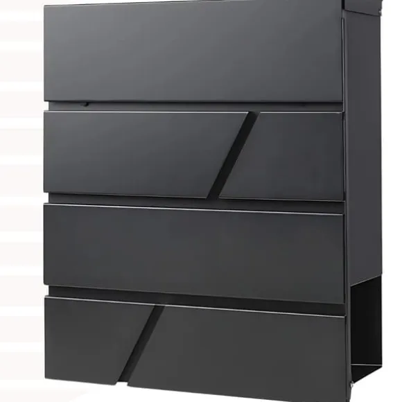 Stor postkasse til breve på porten, hegn, antracit, aviskiosk, loft