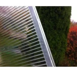 Stykke drivhus flervægsplade / klar polycarbonat 700x1500mm - 4mm, 4stk.