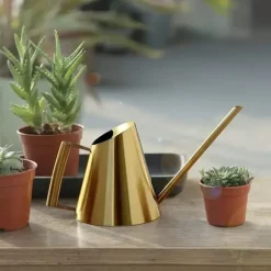Vandkande - Lille blomsterkande - Rustfrit stål 201 - Lang tud - 900 ml - Moderne design - Lakeret overflade - Guld