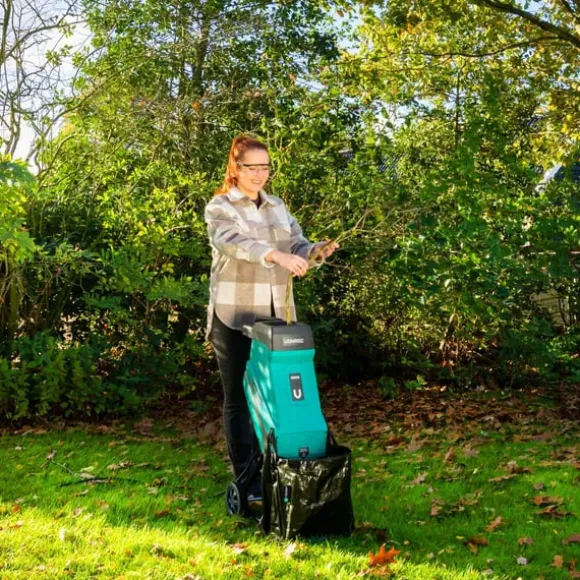 VONROC Kompostkværn 2500W - Til grene op til Ø45mm | Inkl. 45L opsamlingspose