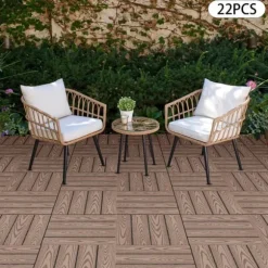 WPC terrassefliser - Kliksystem - 22-pak - 30×30 cm - 20 mm Tykkelse - Præget træstruktur - Bæreevne 500 kg - Mørk khaki